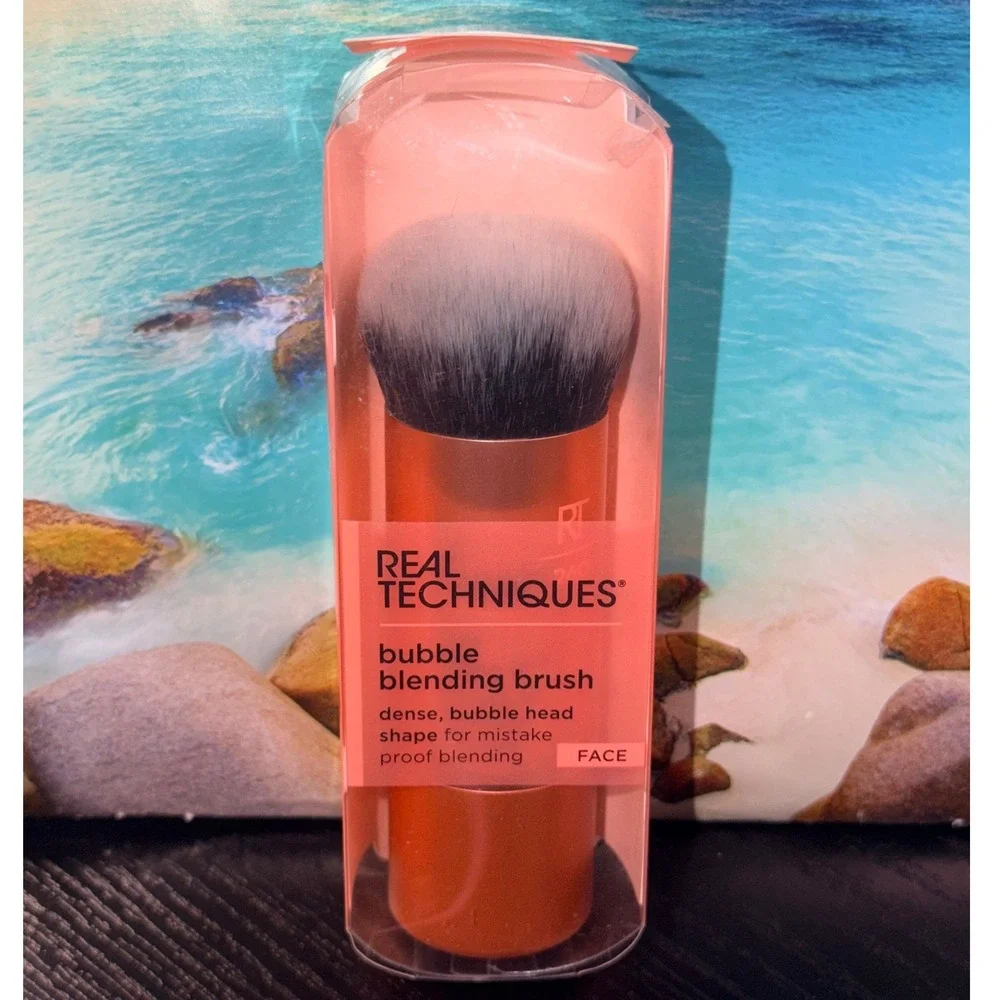 Real Techniques 260 Bubble Blending Brush Face Makeup Tool Orange New